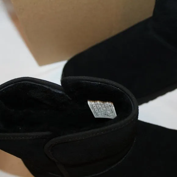 NIB UGG WOMEN'S CORY SUEDE SHEARLING LINED MINI BOOTS‎ BLACK
