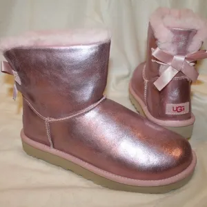 NIB UGG WOMEN'S GLISTEN METALLIC SHEARLING LINED MINI‎ BAILEY BOW BOOTS PINK