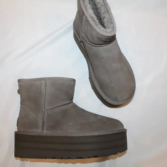 NIB‎ UGG WOMEN'S PLATFORM MINI SUEDE SHEARLING LINED ANKLE BOOTS GRAY