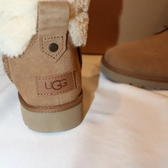 NIB UGG WOMEN'S ROMELY HERITAGE SUEDE‎ SHEARLING LINED LACE UP ANKLE BOOTS
