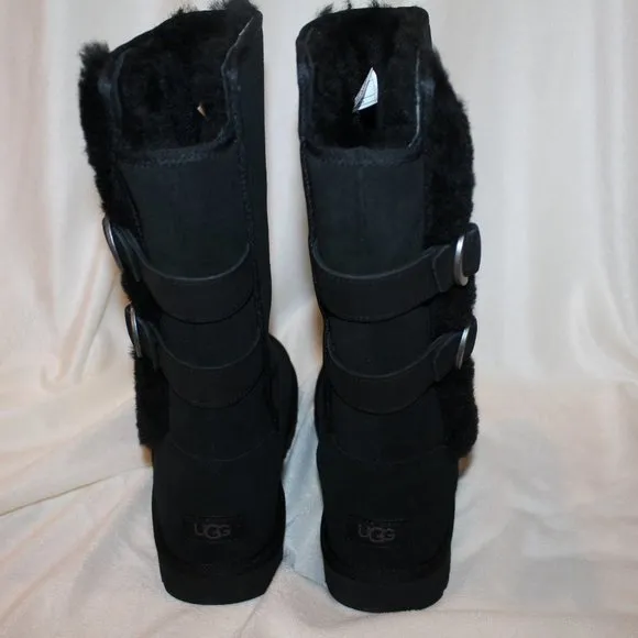NIB‎ UGG WOMEN'S TALL MOTO  SUEDE SPILL SEAM SHEARLING BUCKLE BOOTS BLACK