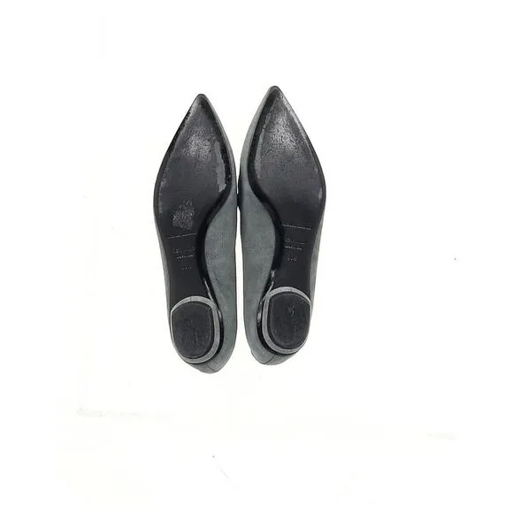 Nicholas Kirkwood Beya Loafers in Grey Suede