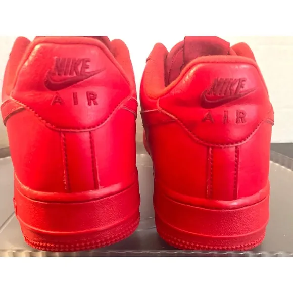 Nike Air Force 1 Low '07 LV8 University  Men’s Size 10 Triple Red Sneakers
