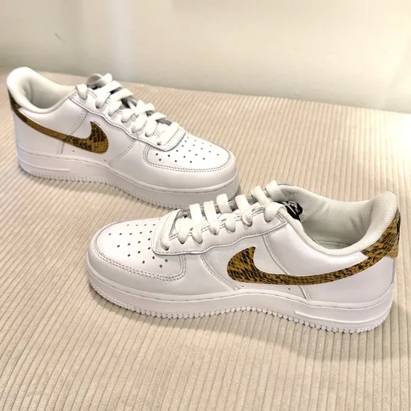 Nike Air Force 1 Low Retro Sneakers