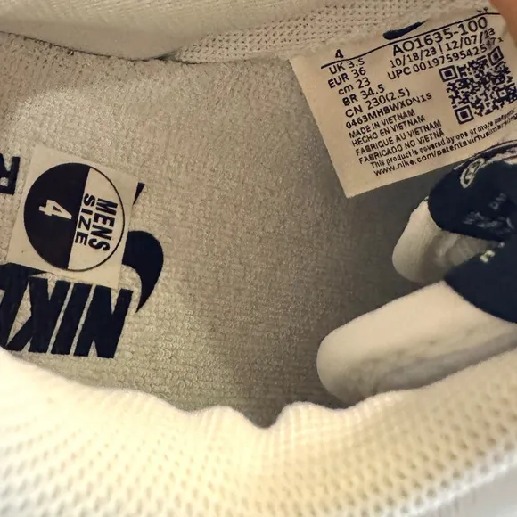 Nike Air Force 1 Low Retro Sneakers