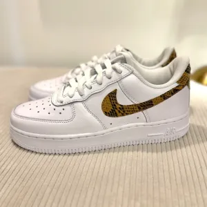 Nike Air Force 1 Low Retro Sneakers
