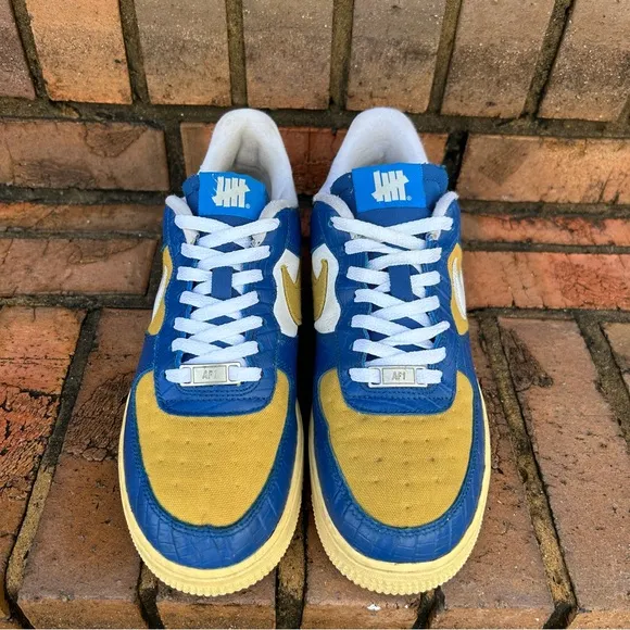 NIKE AIR FORCE 1 Undefeated Blue and Yellow Sneakers