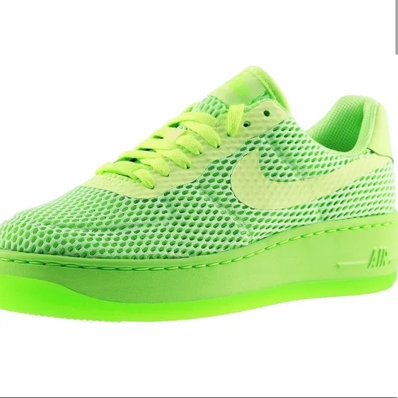 Nike Air Force 1 Women’s 8 Ghost Green Sneakers Upstep  Low Top BR Mesh Swoosh