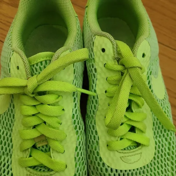 Nike Air Force 1 Women’s 8 Ghost Green Sneakers Upstep  Low Top BR Mesh Swoosh