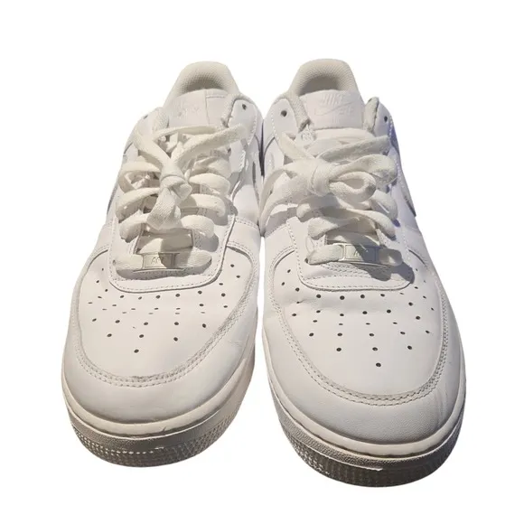 Nike Air Force One '07 Size 11.5 White Casual Sneaker Pre-Owned Cw2288-111