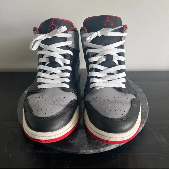 Nike Air Jordan 1 Bred Shadow Men’s Size 12 (DQ8426-006) Black Grey Red