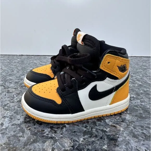 Nike Air Jordan 1 High Retro ‘Taxi Yellow’ AQ2665-711 Sneakers (Toddler Size 7C