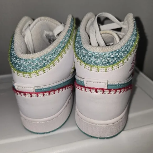 Nike Air Jordan 1 Mid SE GS White Teal Retro DM6218-100 size 6Y