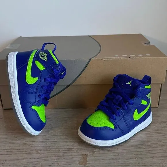 Nike Air Jordan 1 Retro ‘Concord’ Toddler Sneakers- SZ 6 C