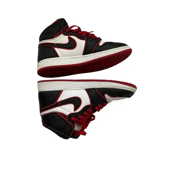 Nike Air Jordan 1 Retro High OG Bloodline 575441-062 Size 6Y‎