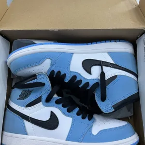 Nike Air Jordan 1 Retro High OG Blue Black White Sneakers