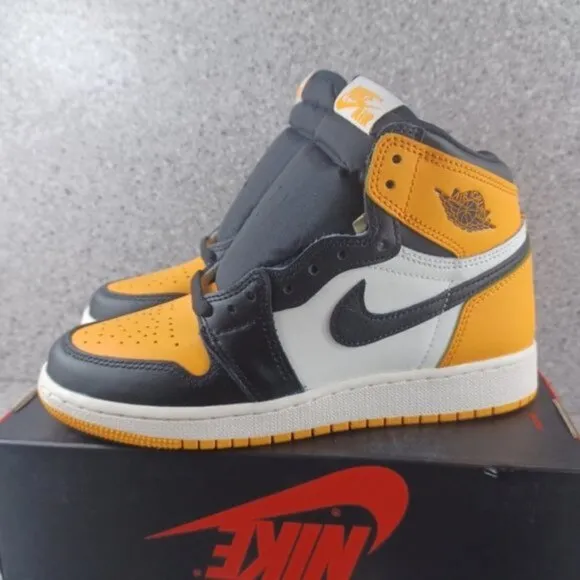 Nike Air Jordan 1 Retro High OG Taxi Sneakers - Size 4.5 Youth Shoes