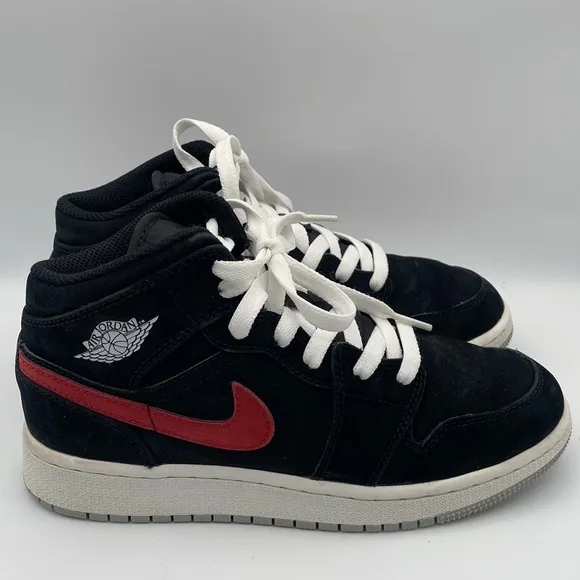 Nike Air Jordan 1 Retro Mid GS 'Black University Red'  Youth Sneakers 5Y