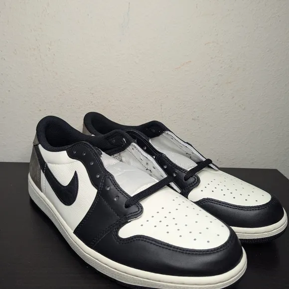 Nike Air Jordan 1 Retro OG Low Mocha Men’s Sizes CZ0790-102 Brown Sneakers