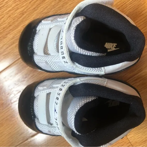 Nike Air Jordan 11 Retro CB Concord 2018
