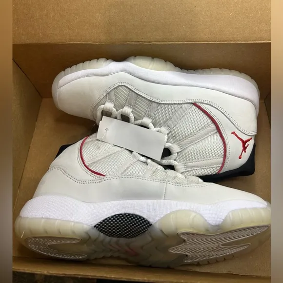 Nike Air Jordan 11 Retro GS Platinum Tint White Red Black 378038-016 Size 6Y