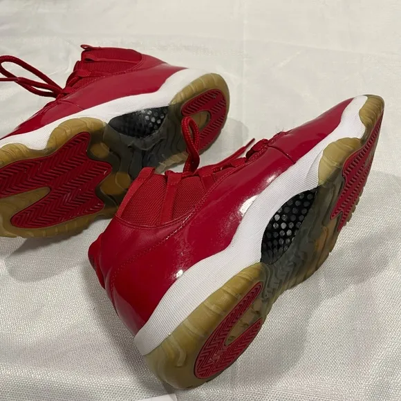 Nike Air Jordan 11 Retro GS 'Win Like '96' Sneakers - Red Patent, Size 10