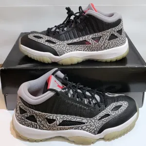 Nike Air Jordan 11 Retro Low IE Black Cement