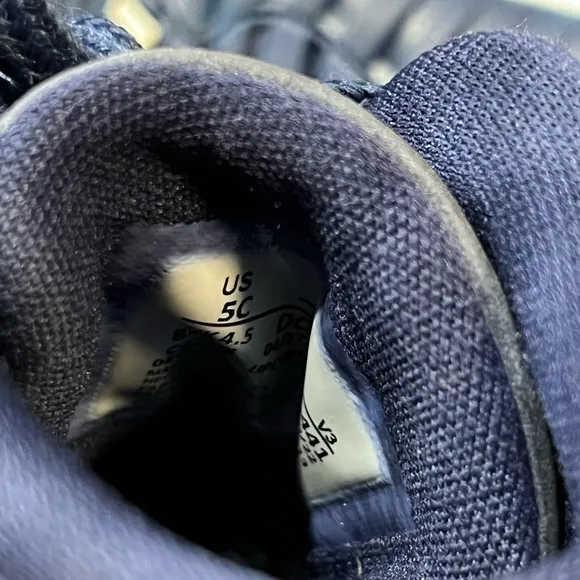 Nike Air Jordan 11 Retro TD 'Midnight Navy Velvet'
