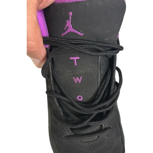 Nike Air Jordan 12 Retro GG Hyper Violet 2016 Size 5.5Y 100% Authentic