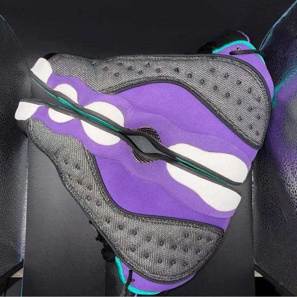 Nike Air Jordan 13 Retro Violet Teal Hornets 439358-027 6Y, No Box, Gently Worn