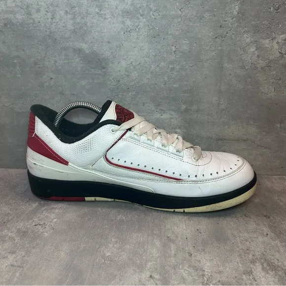 Nike Air Jordan 2 Retro Low Chicago Sneakers 832819-101 Mens sz 10 - white/red