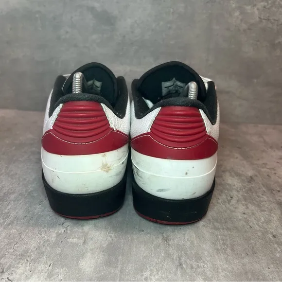 Nike Air Jordan 2 Retro Low Chicago Sneakers 832819-101 Mens sz 10 - white/red