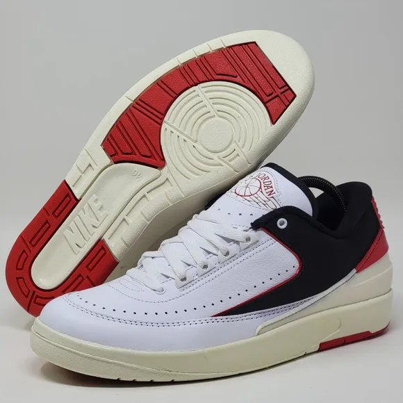 Nike Air Jordan 2 Retro Low Chicago Women's Size 11 Sneakers FD4849-106 New
