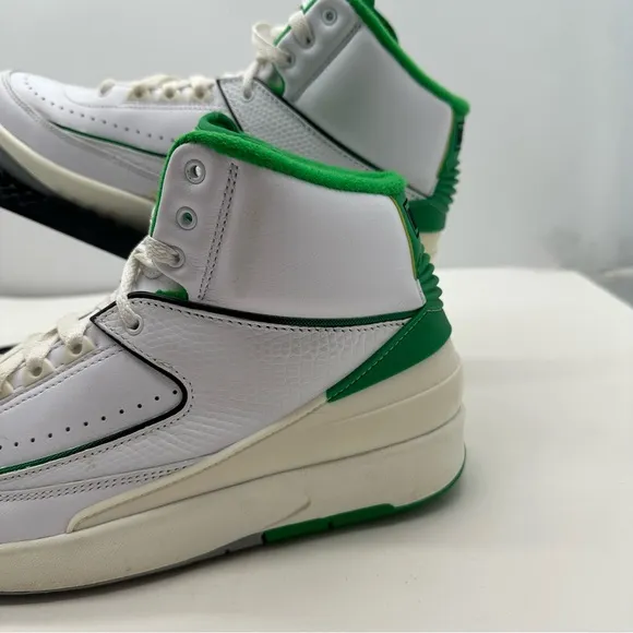 Nike Air Jordan 2 Retro Mens 9.5 Lucky Green Leather Shoes Sneakers DR8884-103