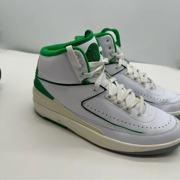 Nike Air Jordan 2 Retro Mens 9.5 Lucky Green Leather Shoes Sneakers DR8884-103