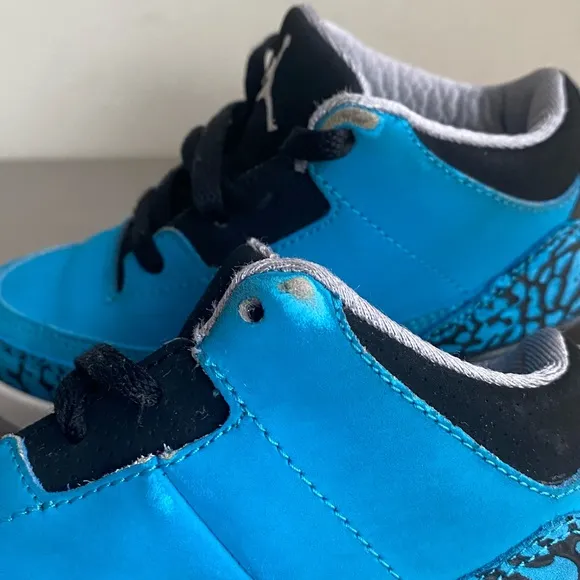 Nike Air Jordan 3 Retro “Powder Blue” Toddler Sneakers- SZ 10 C