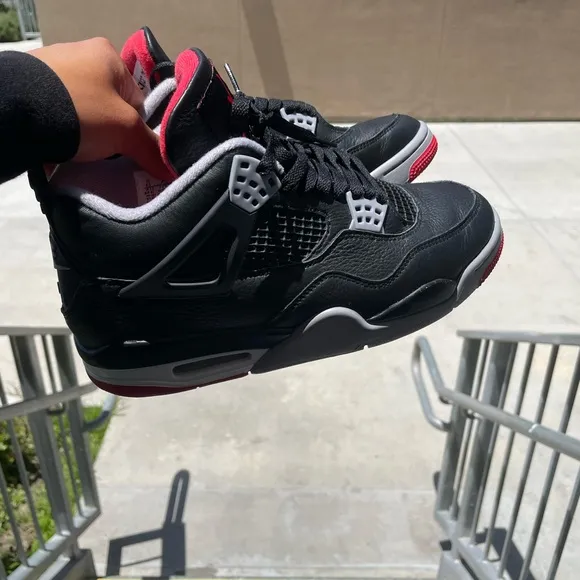 Nike Air Jordan 4 Retro Breds
