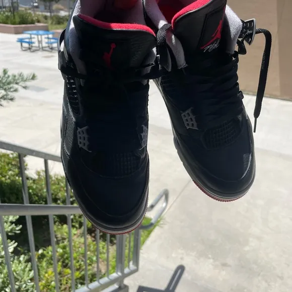 Nike Air Jordan 4 Retro Breds