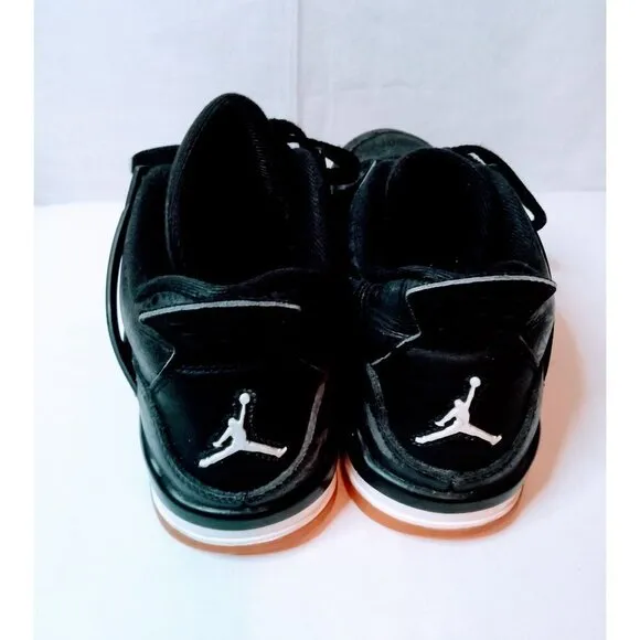 Nike Air Jordan 4 Retro Sneaker