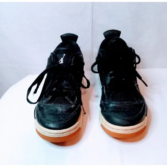 Nike Air Jordan 4 Retro Sneaker