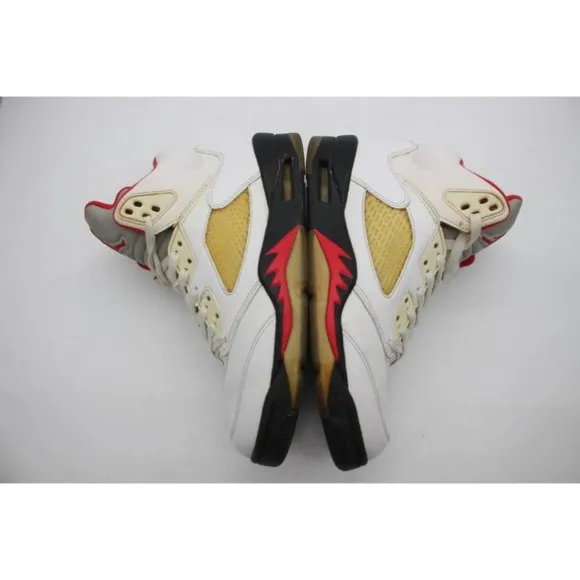 Nike Air Jordan 5 Mens Size 7.5  Retro Fire Red Sneakers 136027-100