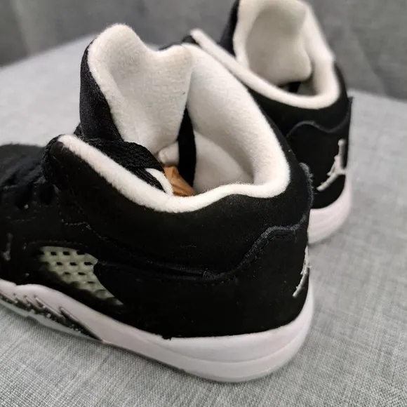 Nike Air Jordan 5 Retro Moonlight 'Oreo' 2021 440890-011 Sneakers Black TD SZ 6C