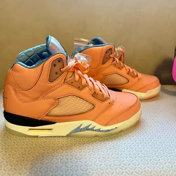 Nike Air Jordan 5 Retro x DJ Khaled ‘we the best’ sneakers