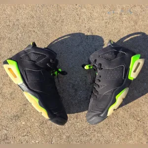 Nike Air Jordan 6 Retro Electric Green Glow Sole Sz 6.5