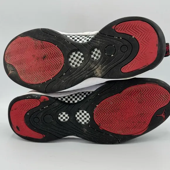 Nike Air Jordan Mens 11.5 Jumpman Pro Chicago Red White Black Retro DN3686-006