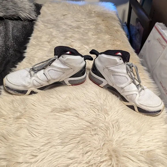 Nike Air Jordan Ol' School IV White Black Red varsity Sneakers size 12