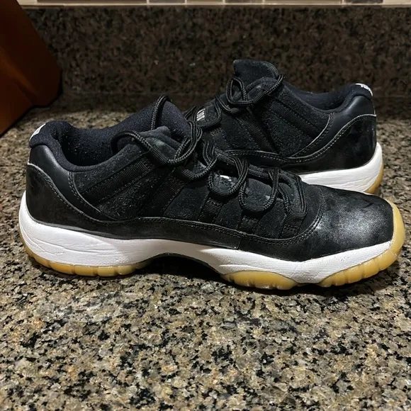 Nike Air Jordan retro 11 sneakers