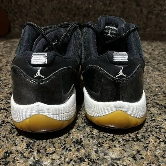 Nike Air Jordan retro 11 sneakers
