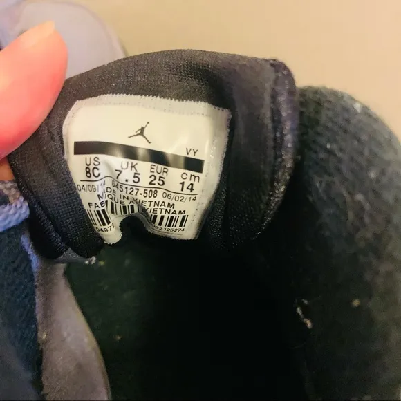 NIKE Air Jordan Retro 6 Toddler Sneakers