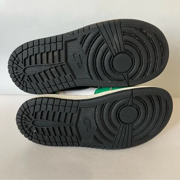Nike Air Jordan Retro Lucky Green High Top Sneakers